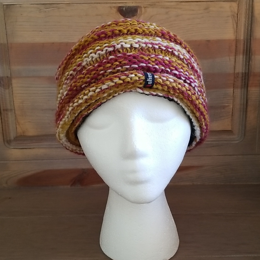 Sherpa Rimjhim Unisex Knit Hat